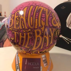 Benefit Globe